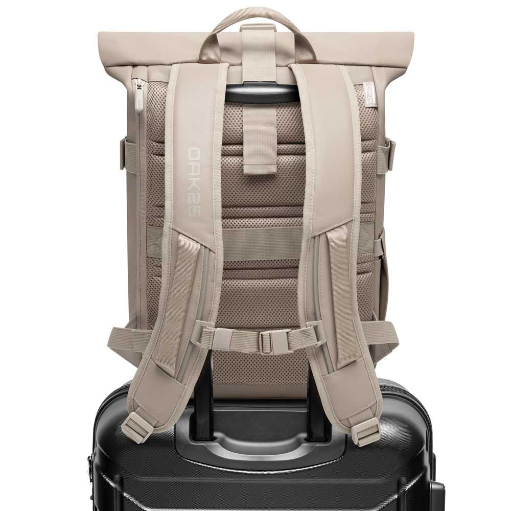 Oak25 Luminate Rolltop Lite Rucksack Oak25 Luminate Rolltop Lite Rucksack