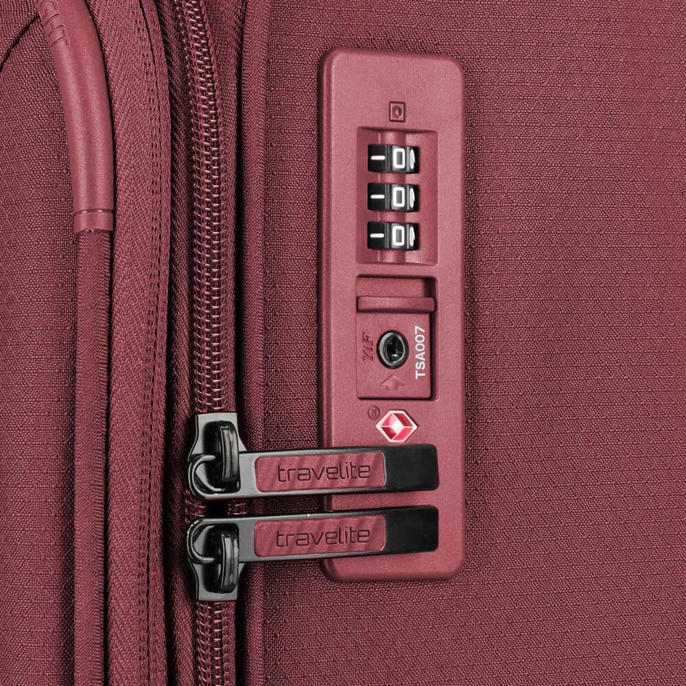 Travelite Skaii 4-Rollen Trolley S 55 cm
