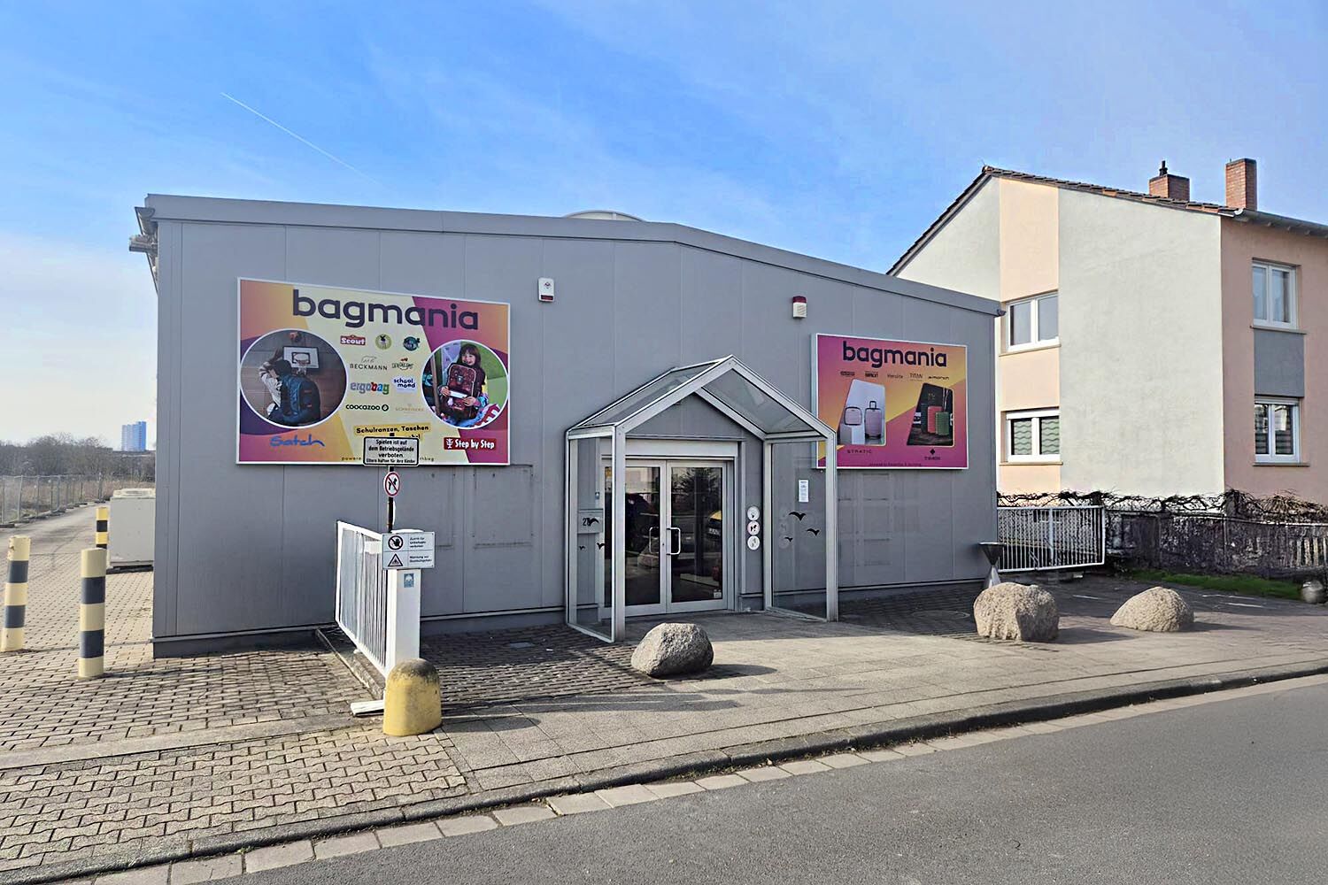 Megastore Frankenthal Außenansicht