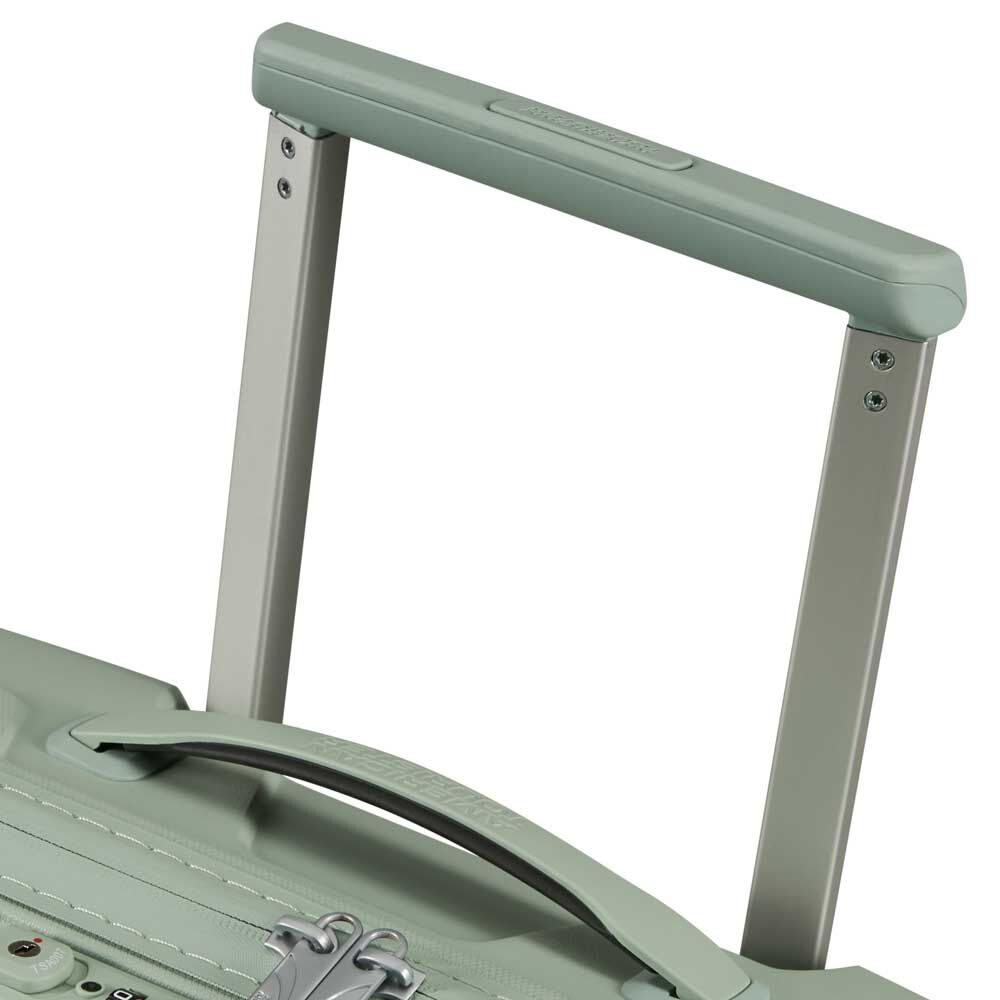 American Tourister Airconic Trolley M 67 cm American Tourister Airconic Trolley M 67 cm